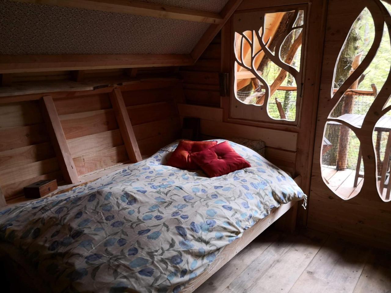 L'Arbre A Cabane Guyonvelle Екстериор снимка