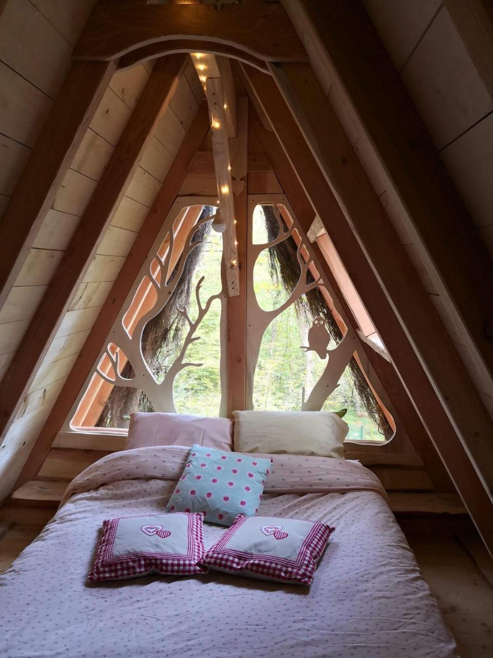 L'Arbre A Cabane Guyonvelle Екстериор снимка